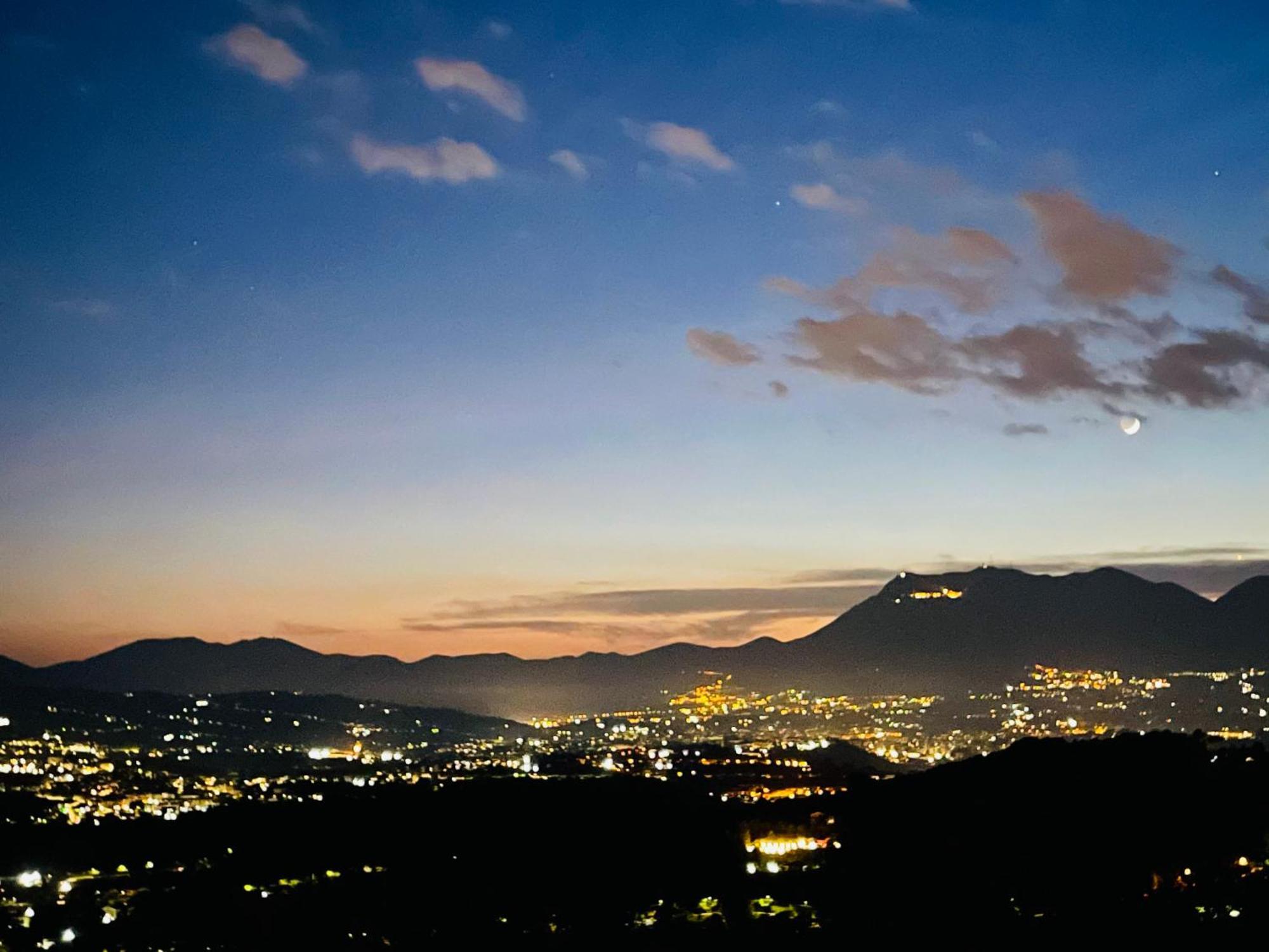 Villa Mandetta B&B Santo Stefano del Sole Exteriör bild