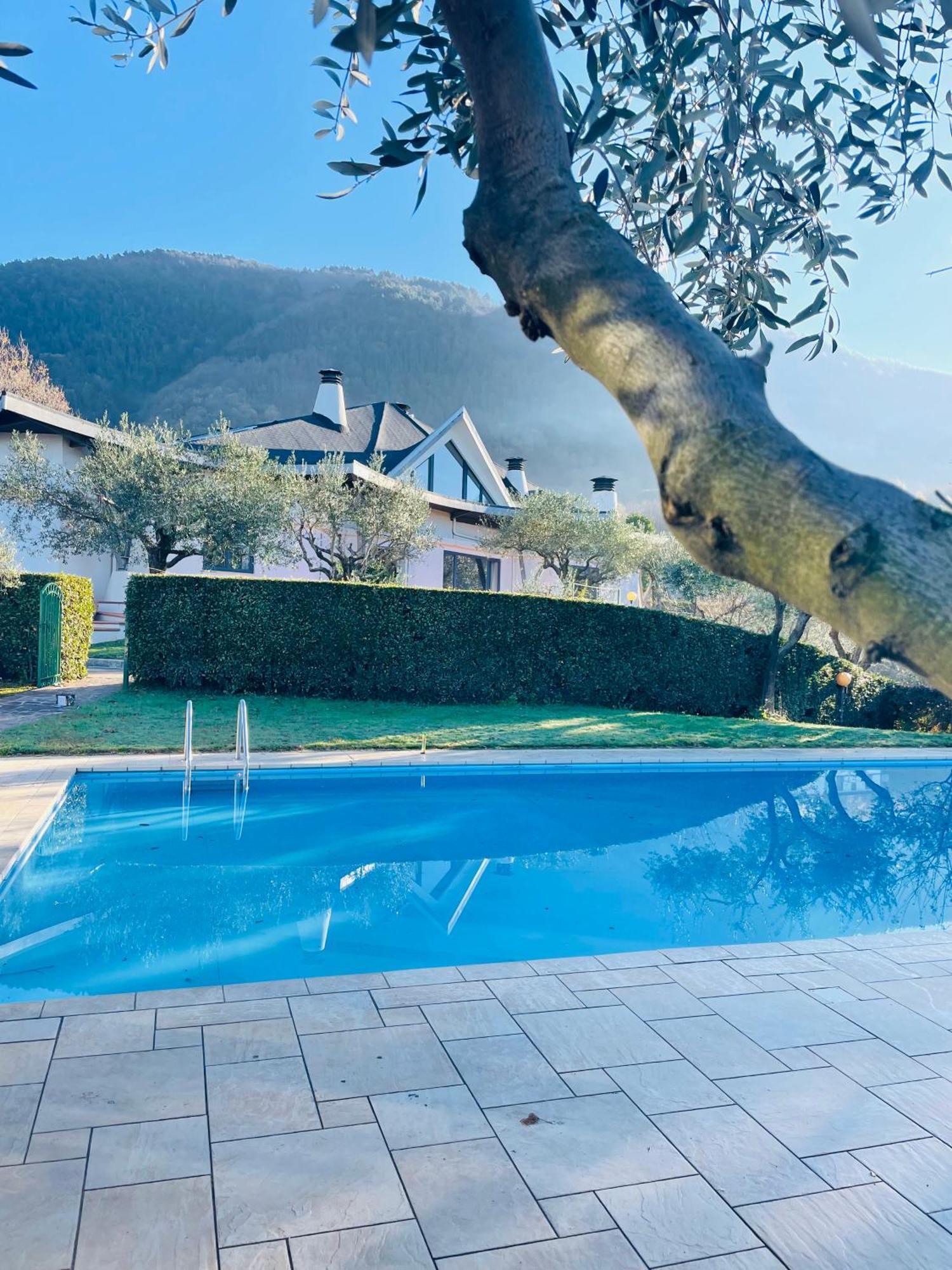 Villa Mandetta B&B Santo Stefano del Sole Exteriör bild