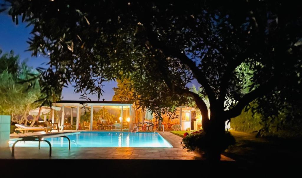 Villa Mandetta B&B Santo Stefano del Sole Exteriör bild
